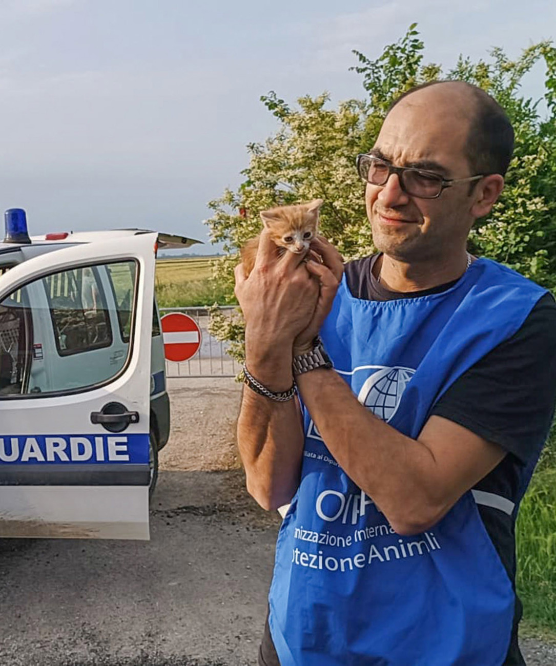 OIPA carried out rescue activities to save stranded cats during historic flooding in northern Italy.