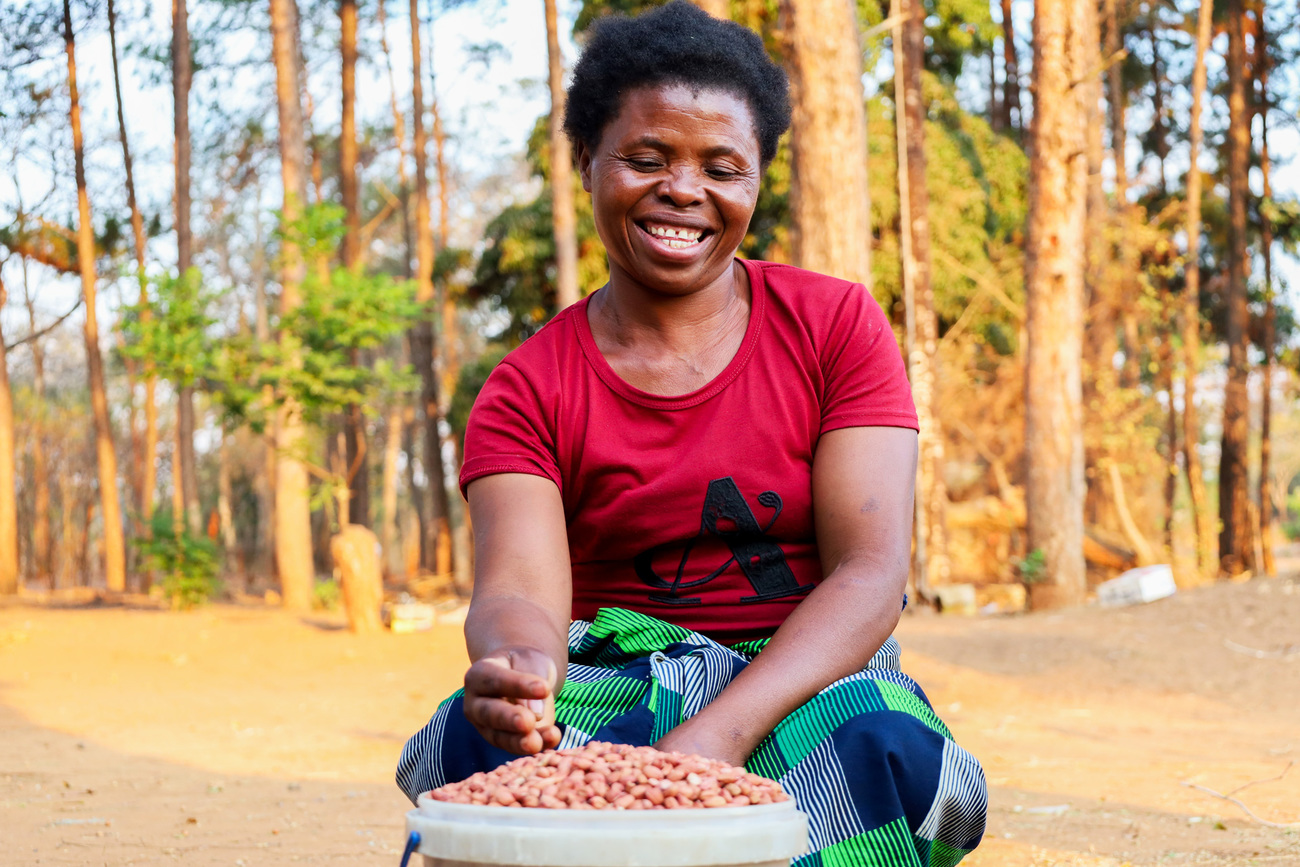 Grace Mutonga, a COMACO-trained farmer who lives with her husband near Lukusuzi National Park.